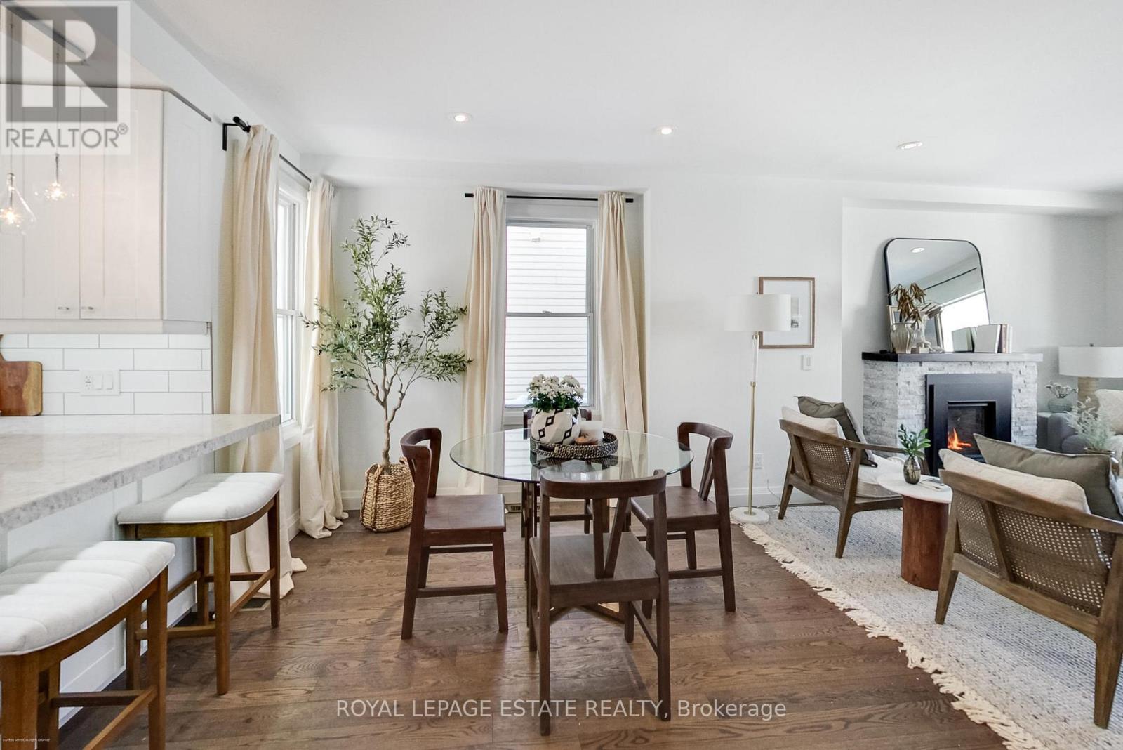 25 Coleridge Avenue, Toronto, Ontario  M4C 4H4 - Photo 8 - E12747532