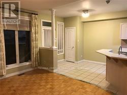 30 Catalina Crescent, Richmond Hill, Ontario  L4S 2H7 - Photo 6 - N12747424