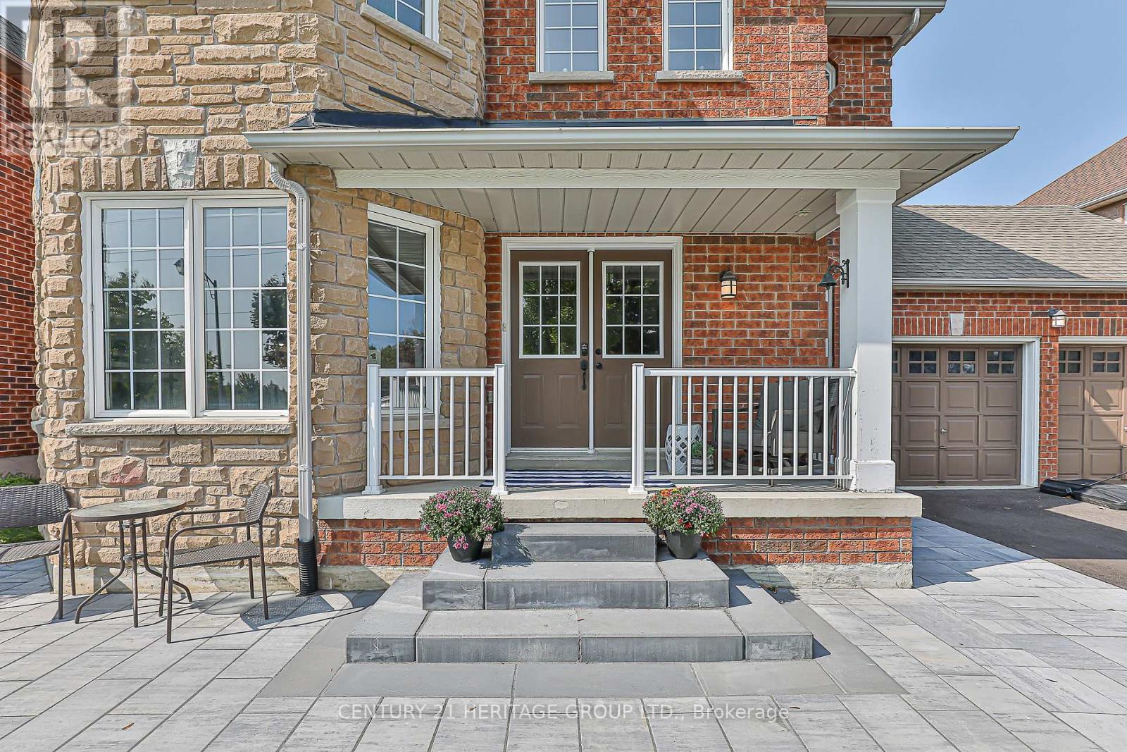 112 Herrema Boulevard, Uxbridge, Ontario  L9P 1X6 - Photo 3 - N12747434