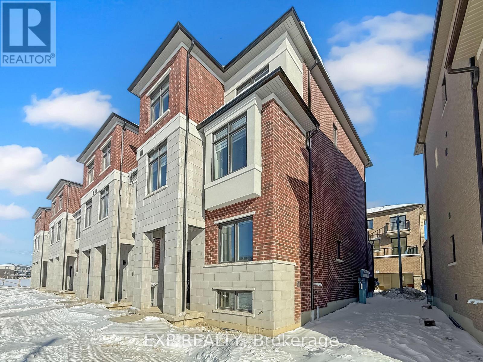 15 Victor Metcalf Lane, Richmond Hill, Ontario  L4B 0J7 - Photo 49 - N12747488