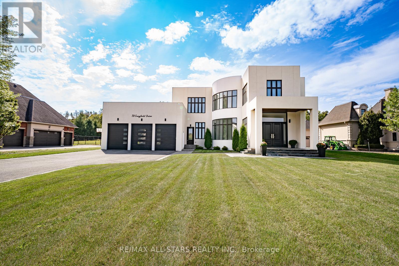 72 GRAYFIELD DRIVE, whitchurch-stouffville (ballantrae), Ontario