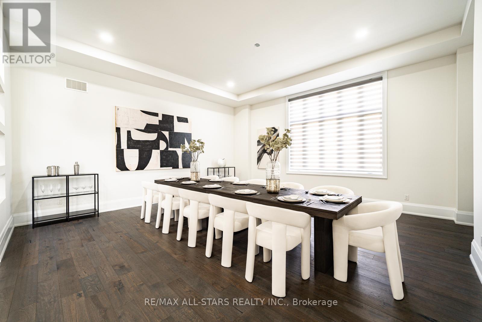 72 Grayfield Drive, Whitchurch-Stouffville (Ballantrae), Ontario  L4A 0B1 - Photo 11 - N12747500