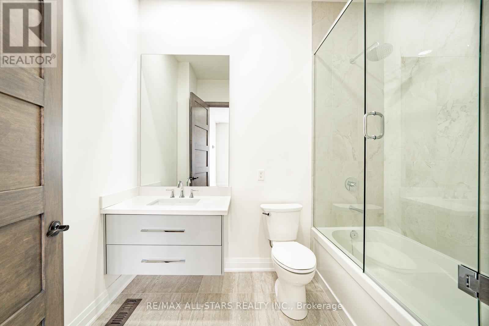 72 Grayfield Drive, Whitchurch-Stouffville (Ballantrae), Ontario  L4A 0B1 - Photo 36 - N12747500