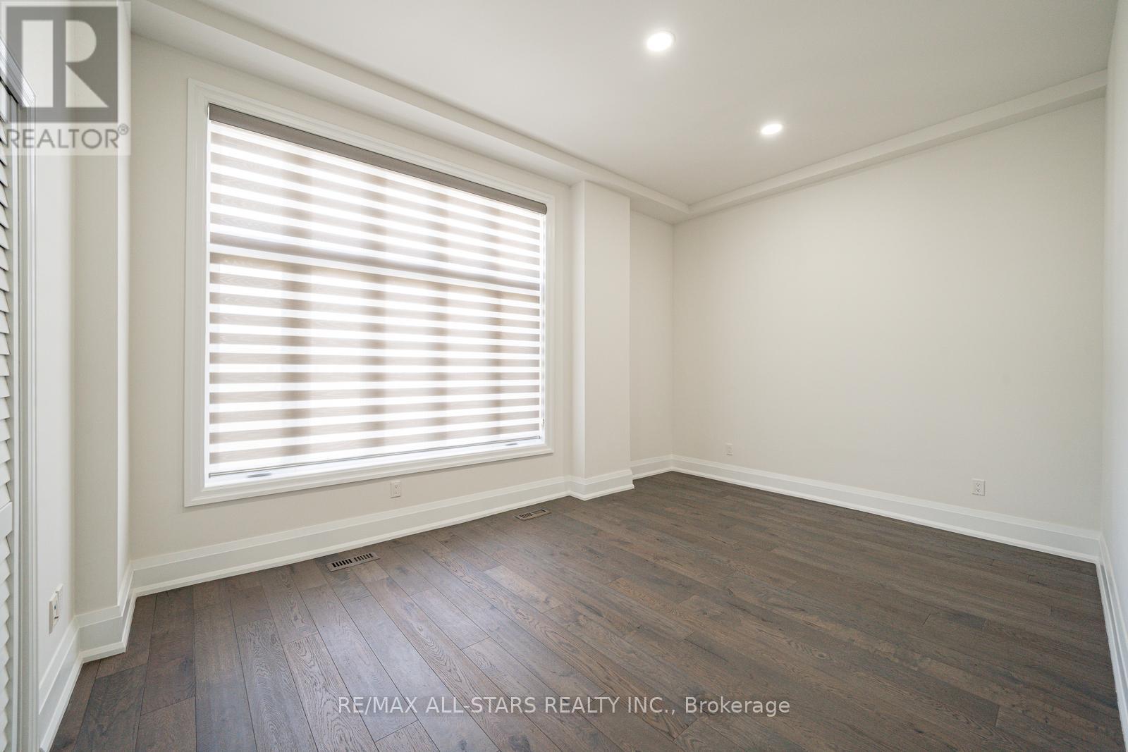 72 Grayfield Drive, Whitchurch-Stouffville (Ballantrae), Ontario  L4A 0B1 - Photo 39 - N12747500