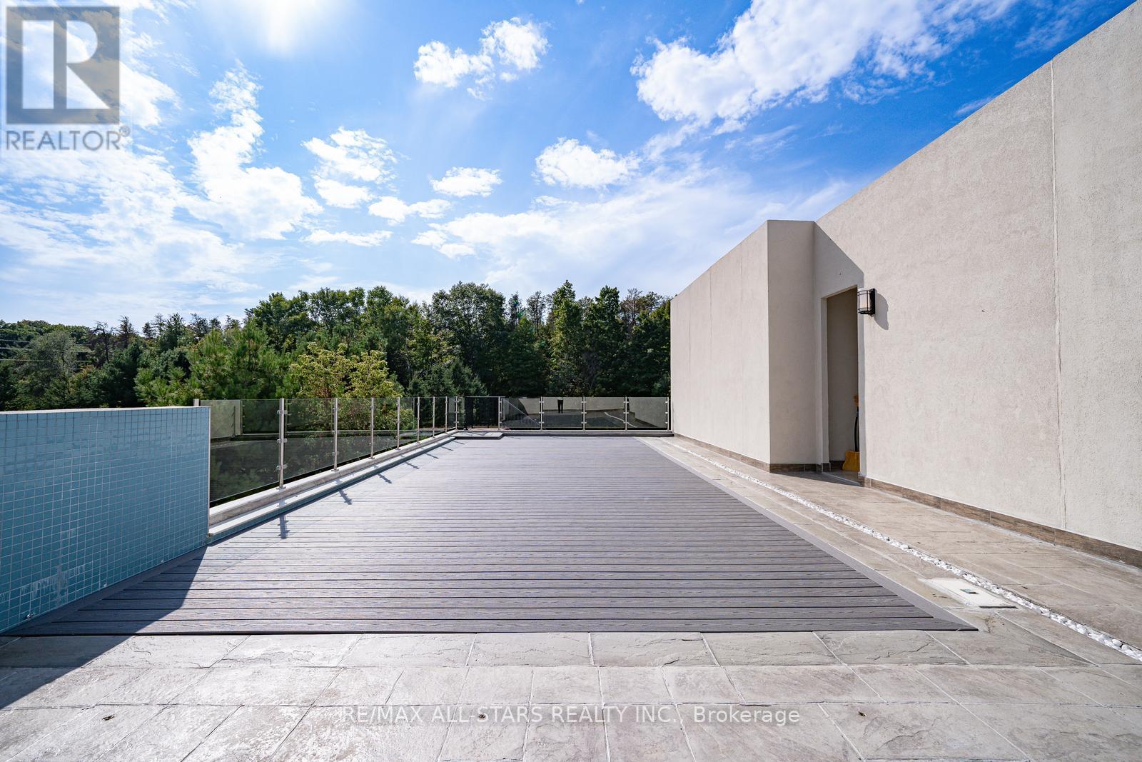 72 Grayfield Drive, Whitchurch-Stouffville (Ballantrae), Ontario  L4A 0B1 - Photo 46 - N12747500