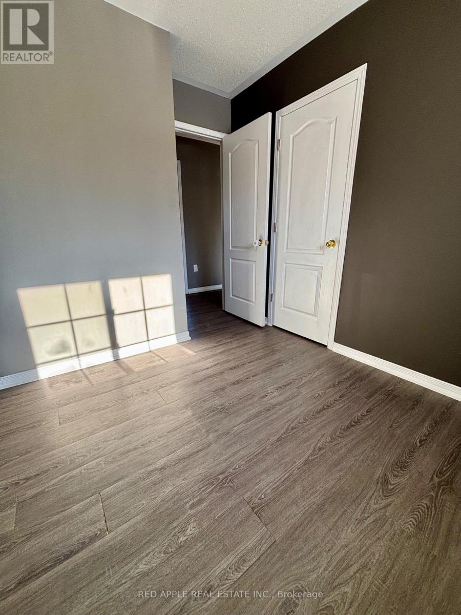 71 Hammill Heights, East Gwillimbury (Mt Albert), Ontario  L0G 1M0 - Photo 15 - N12747504