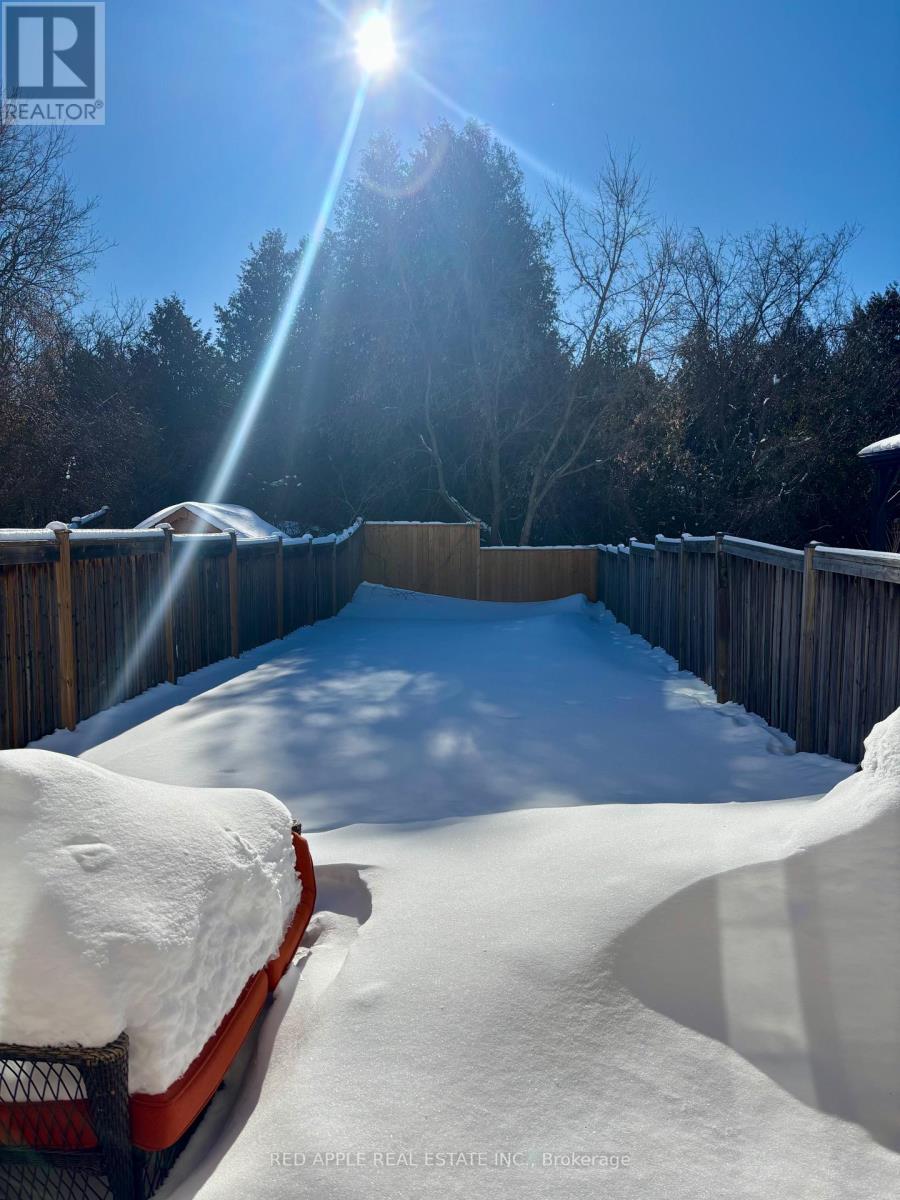 71 Hammill Heights, East Gwillimbury (Mt Albert), Ontario  L0G 1M0 - Photo 20 - N12747504