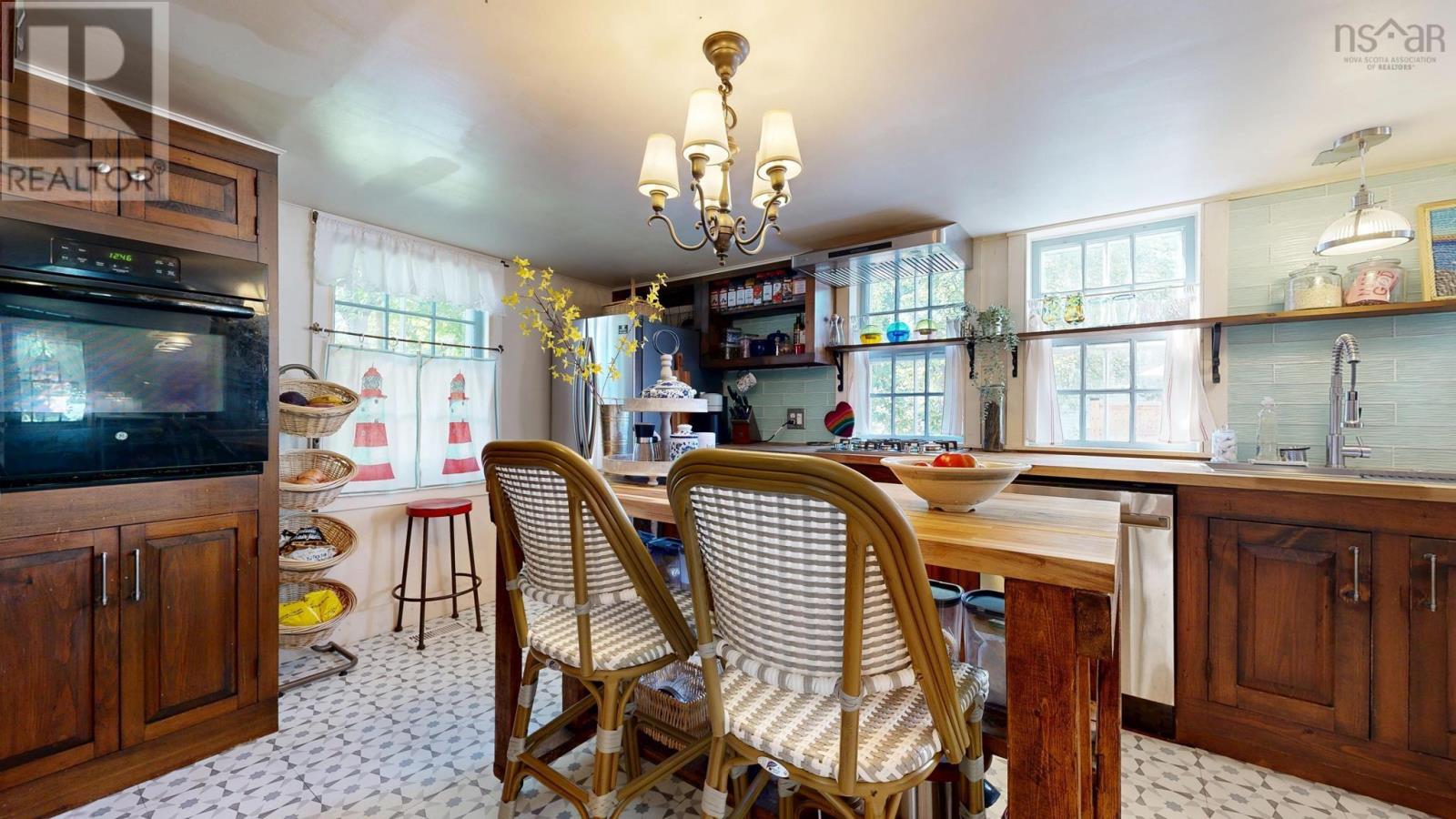 17 George Street, Shelburne, Nova Scotia  B0T 1W0 - Photo 15 - 202601862