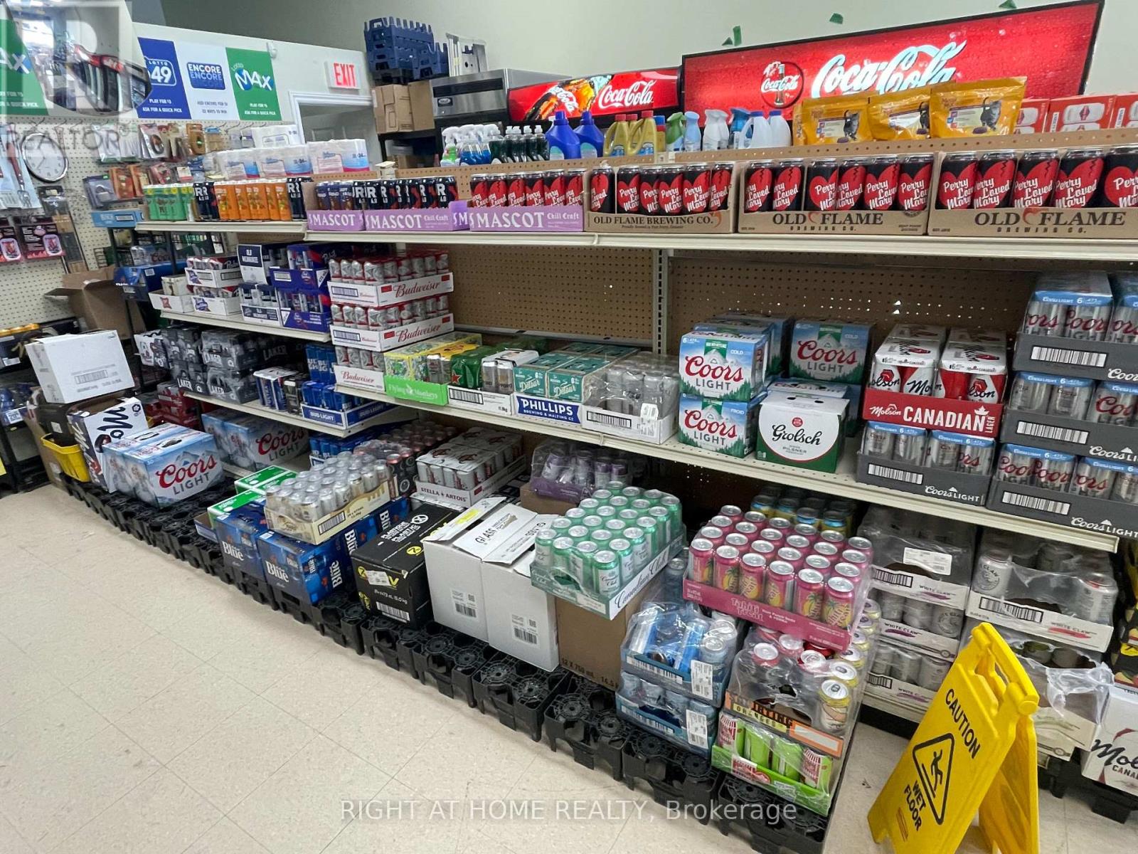 17080 Bathurst Street, Newmarket, Ontario  L3X 3A5 - Photo 3 - N12747508