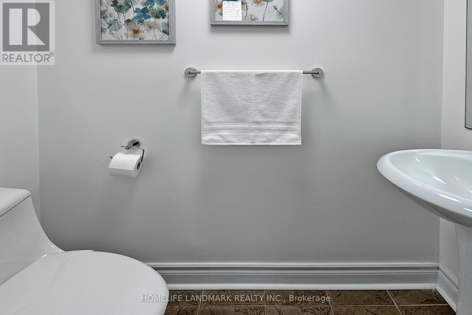 169 Trailhead Avenue, Newmarket, Ontario  L3X 2Z9 - Photo 17 - N12747510