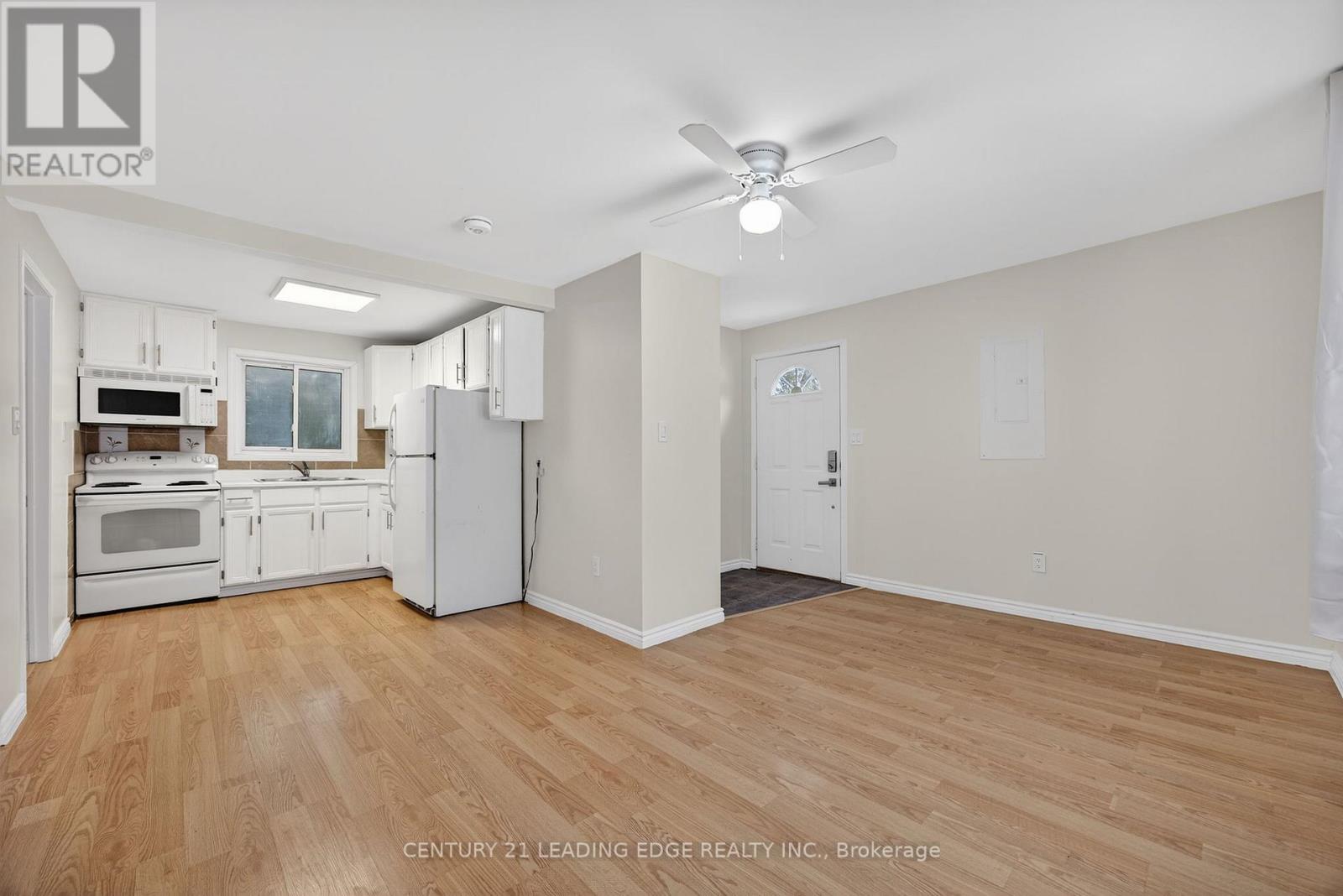 2073 Kate Avenue, Innisfil, Ontario  L9S 1Y3 - Photo 13 - N12747556