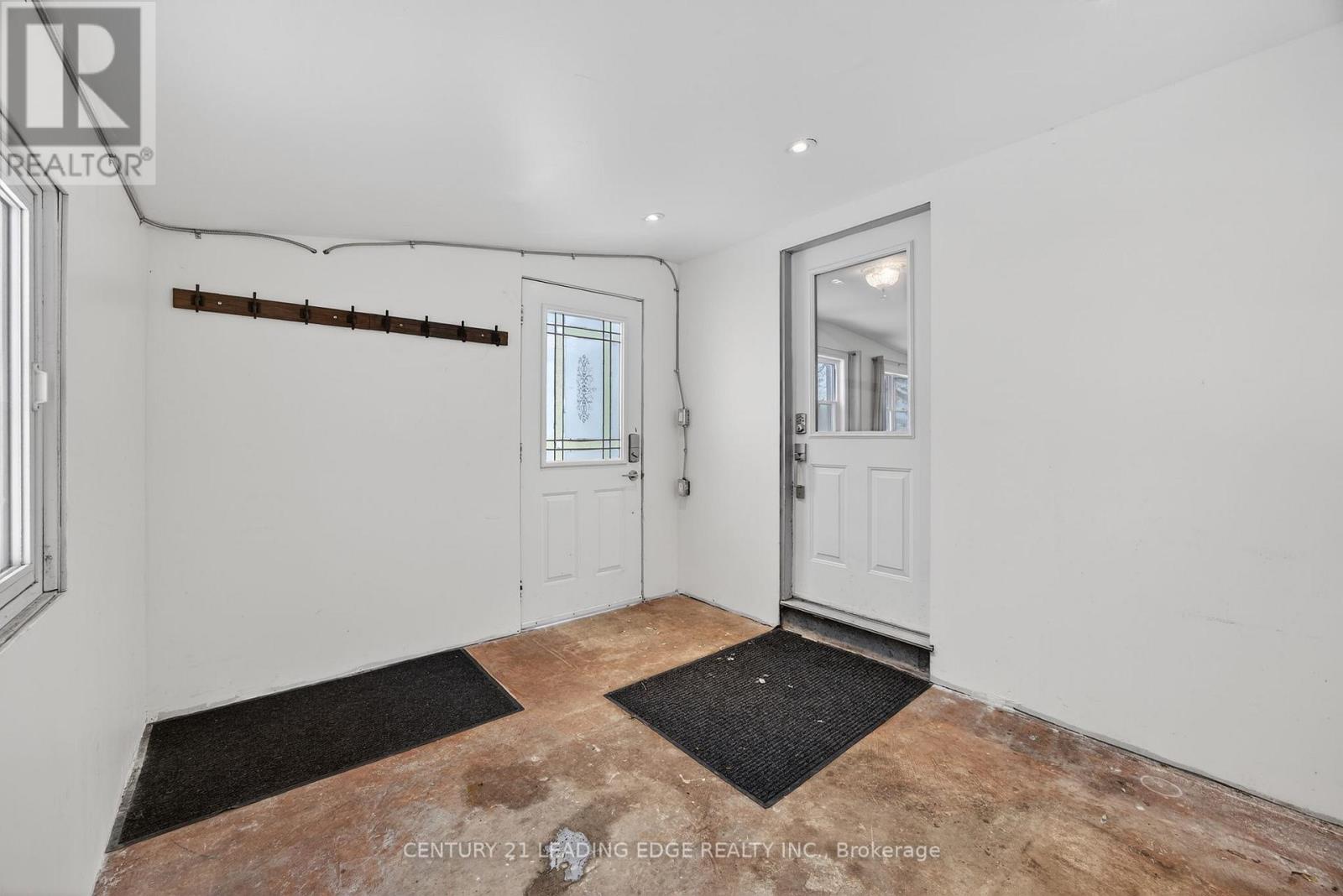 2073 Kate Avenue, Innisfil, Ontario  L9S 1Y3 - Photo 22 - N12747556