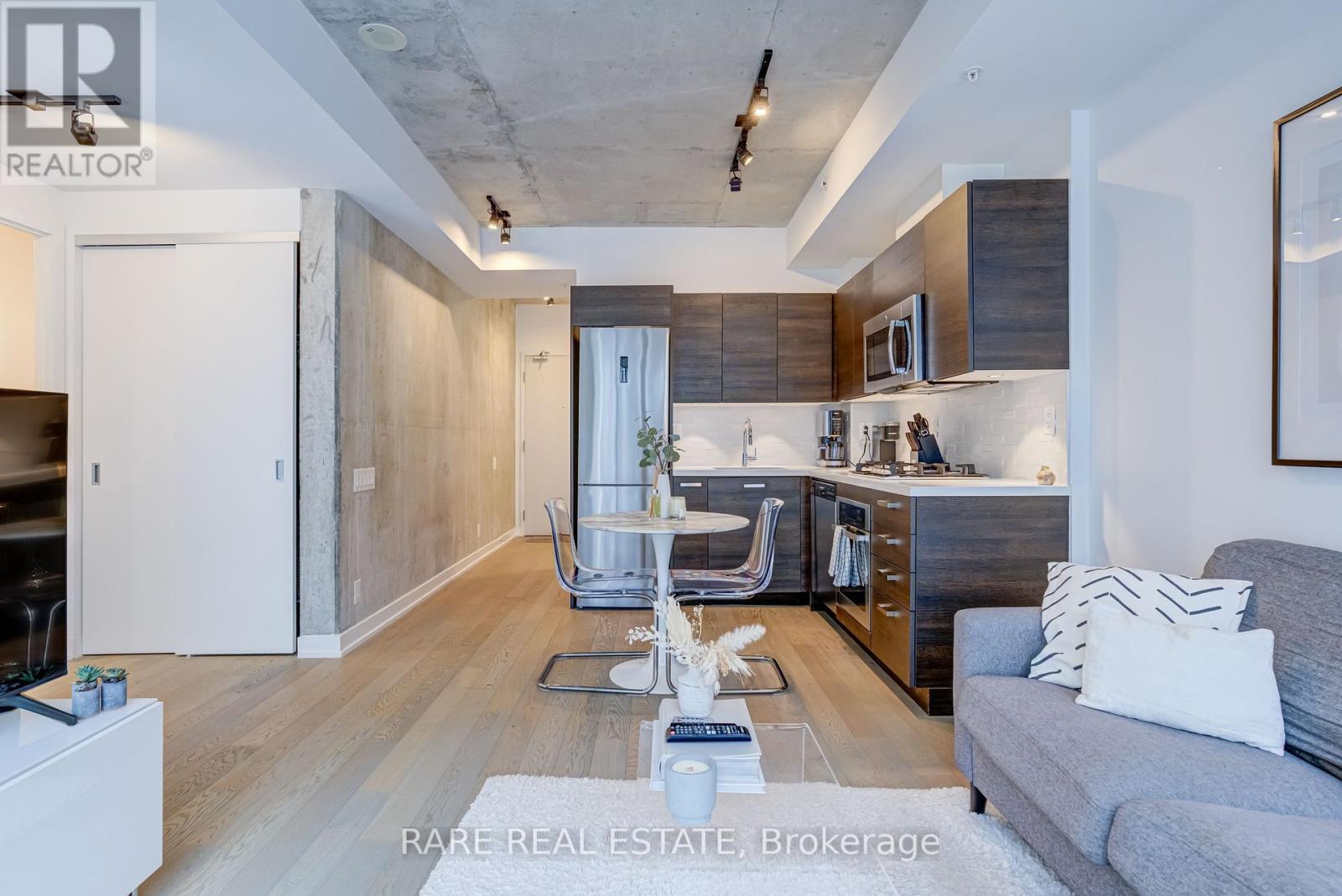 513 - 39 Brant Street, Toronto, Ontario  M5V 0M8 - Photo 5 - C12747566