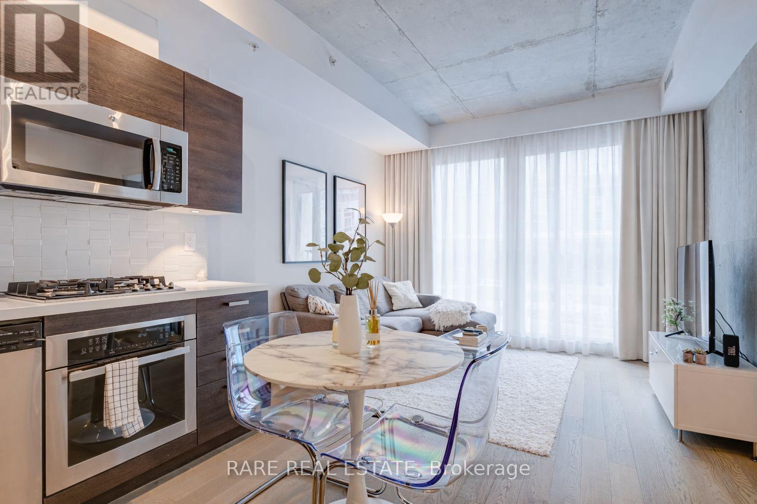 513 - 39 Brant Street, Toronto, Ontario  M5V 0M8 - Photo 2 - C12747566