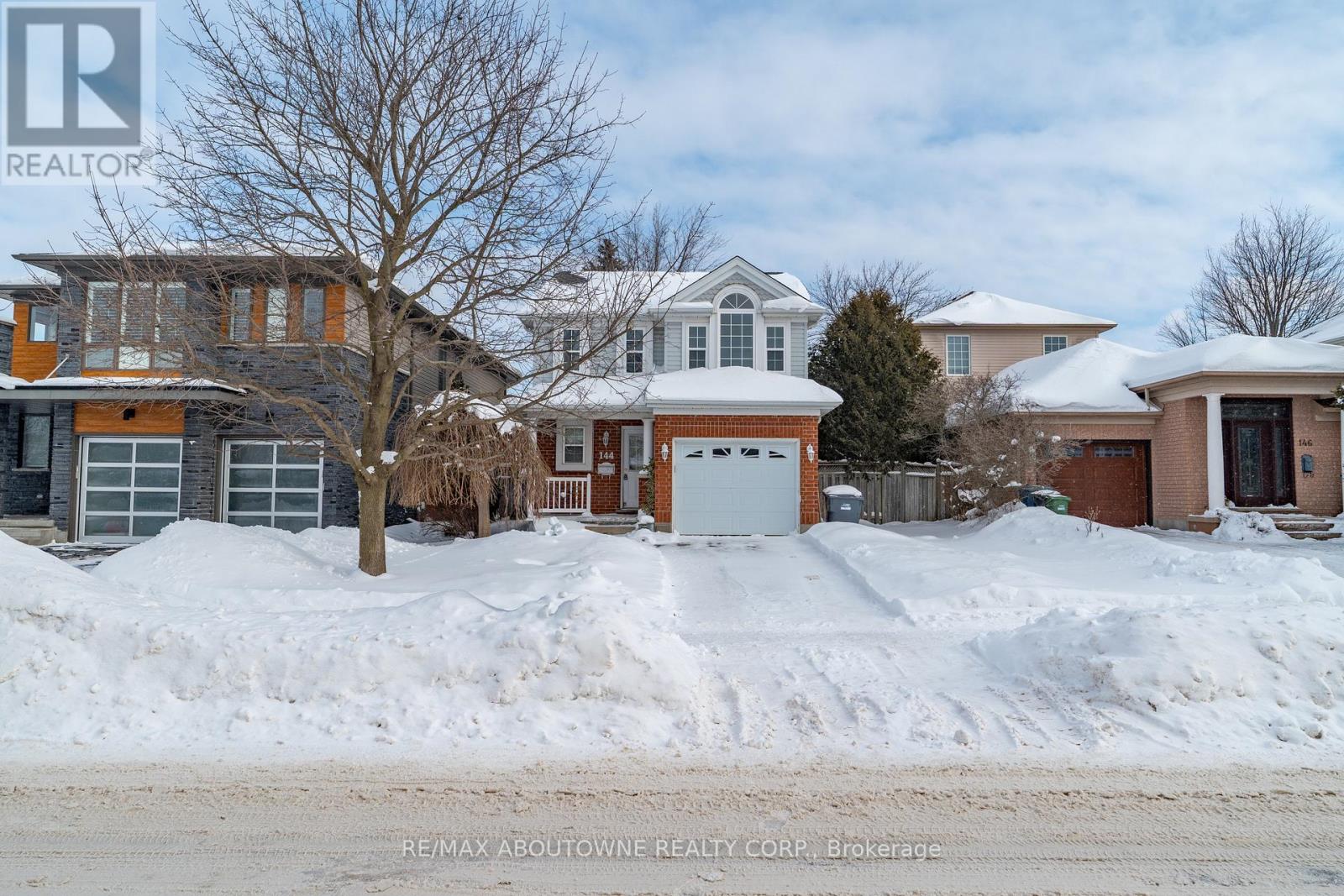 144 Rickson Avenue, Guelph, Ontario  N1G 4Y3 - Photo 3 - X12747472