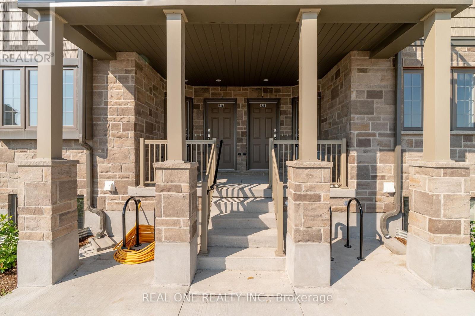 31b - 85 Mullin Drive, Guelph, Ontario  N1E 0R4 - Photo 3 - X12747552