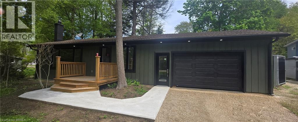 325 Ojibwa Trail, Kincardine, Ontario  N2Z 2X3 - Photo 2 - 40801754