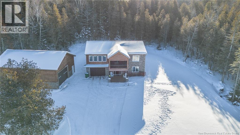 31 Saint Charles Court, Upper Kingsclear, New Brunswick  E3E 0C7 - Photo 2 - NB132840