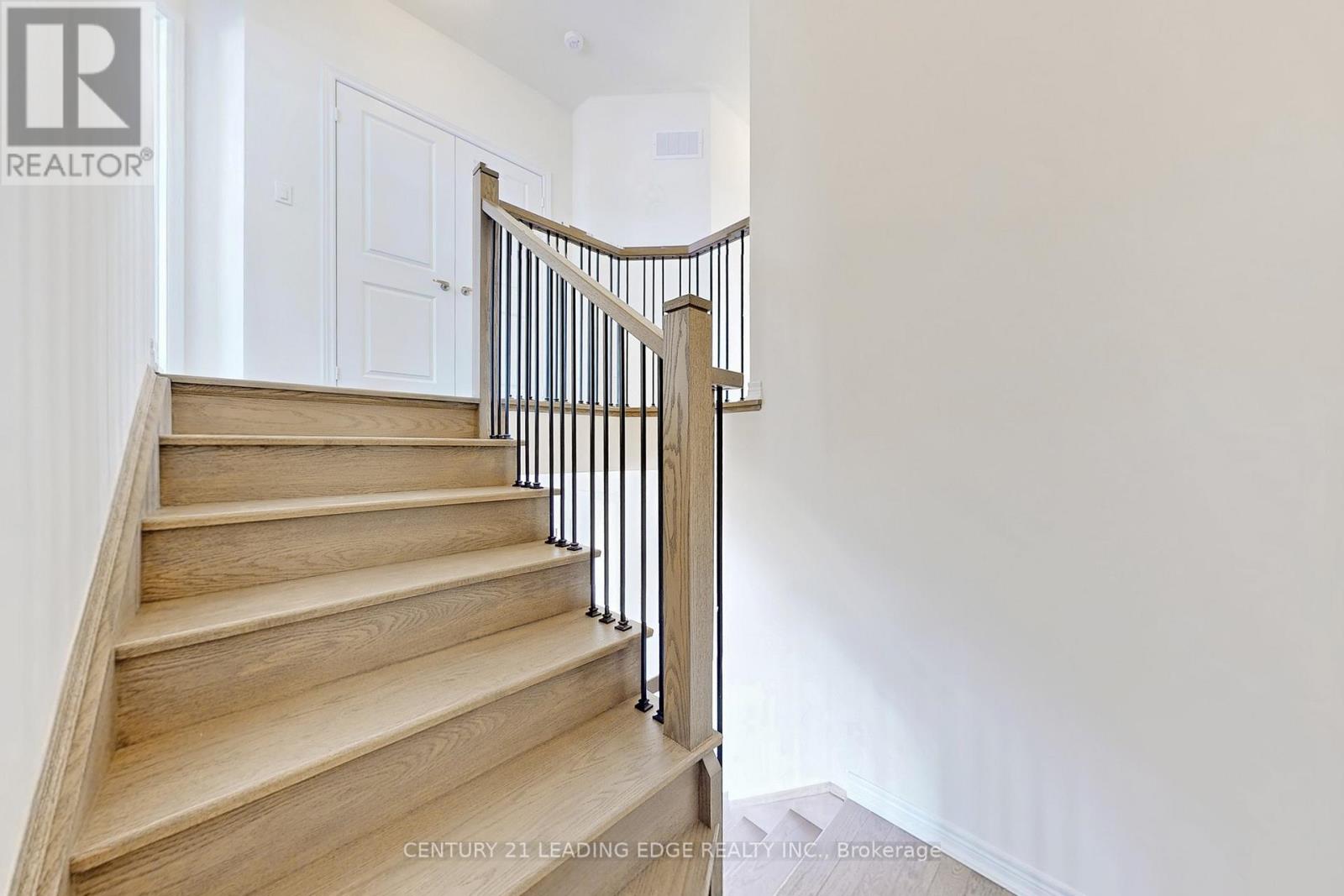 129 Vine Cliff Boulevard, Markham, Ontario  L6C 3T5 - Photo 28 - N12708390