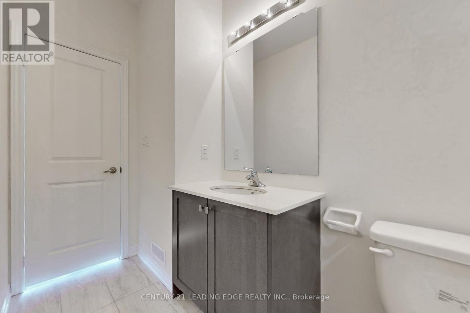 129 Vine Cliff Boulevard, Markham, Ontario  L6C 3T5 - Photo 31 - N12708390