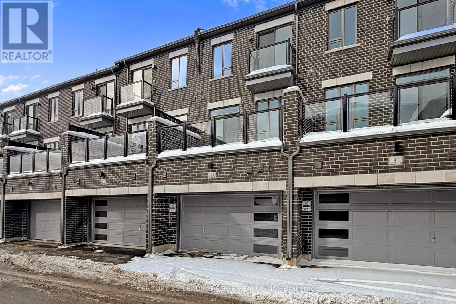 129 Vine Cliff Boulevard, Markham, Ontario  L6C 3T5 - Photo 47 - N12708390