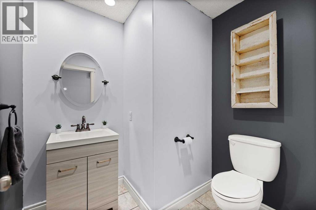 284016 Range Road 275, Rural Rocky View County, Alberta  T0M 0S0 - Photo 15 - A2282132