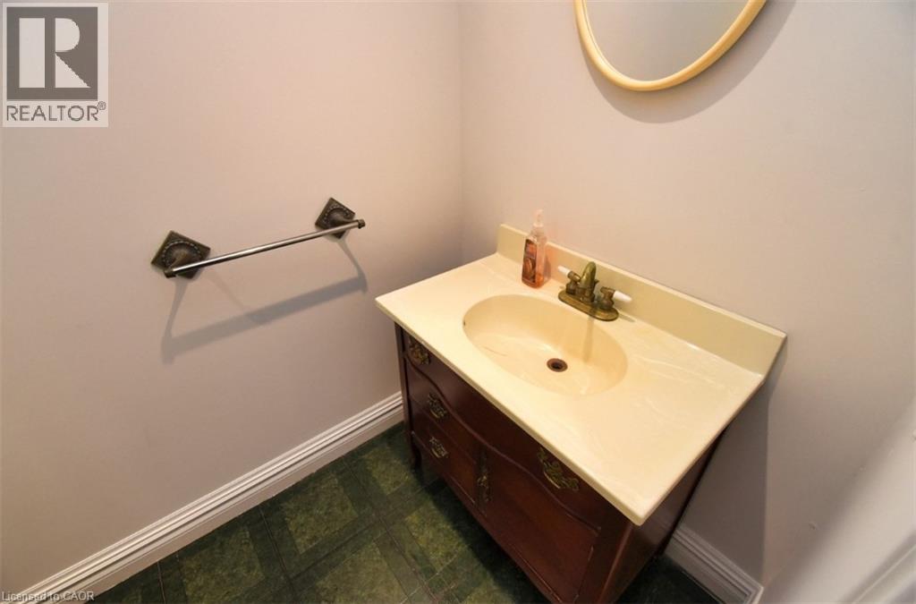 80 Maclennan Avenue, Hamilton, Ontario  L8V 1X6 - Photo 17 - 40802203