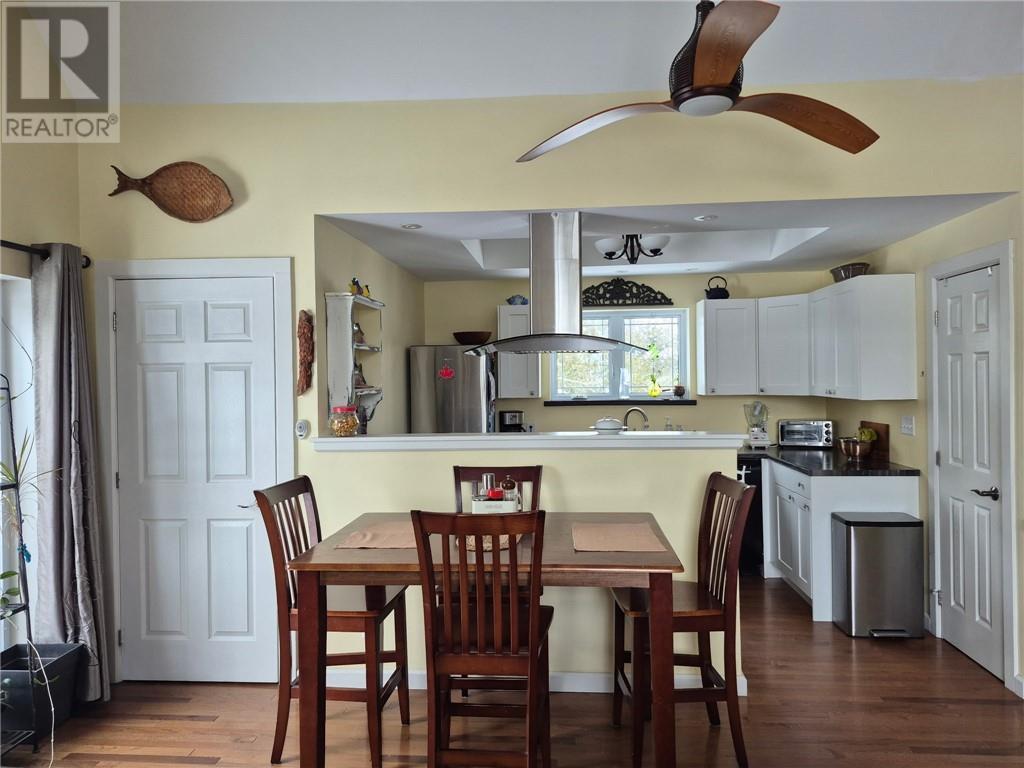 33 St Paul St., Killarney, Ontario  P0M 2A0 - Photo 9 - 2126126