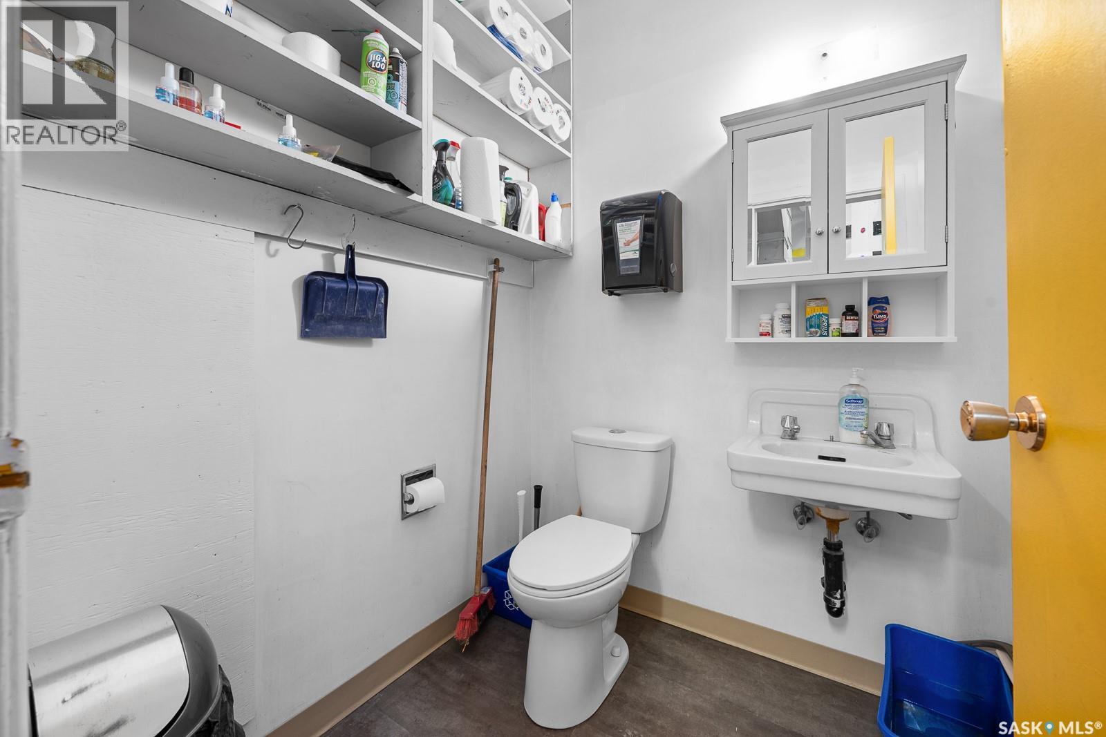 1843 Scarth Street, Regina, Saskatchewan  S4P 2G9 - Photo 10 - SK027771