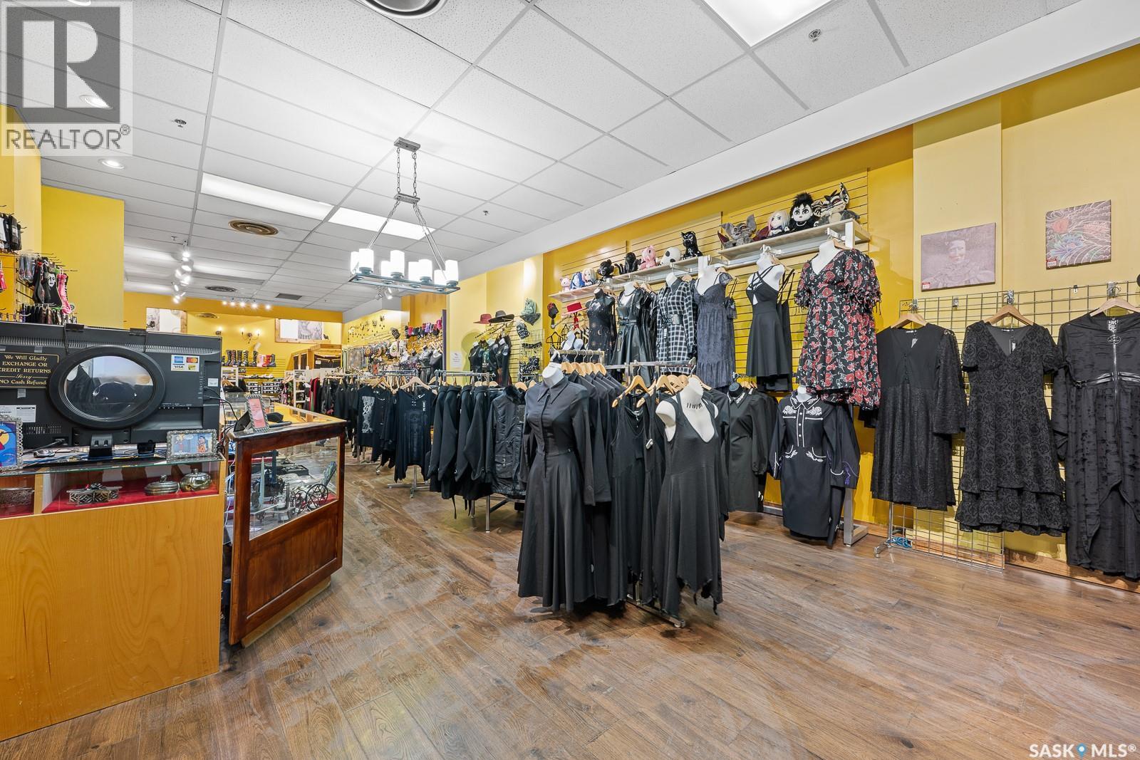 1843 Scarth Street, Regina, Saskatchewan  S4P 2G9 - Photo 4 - SK027771