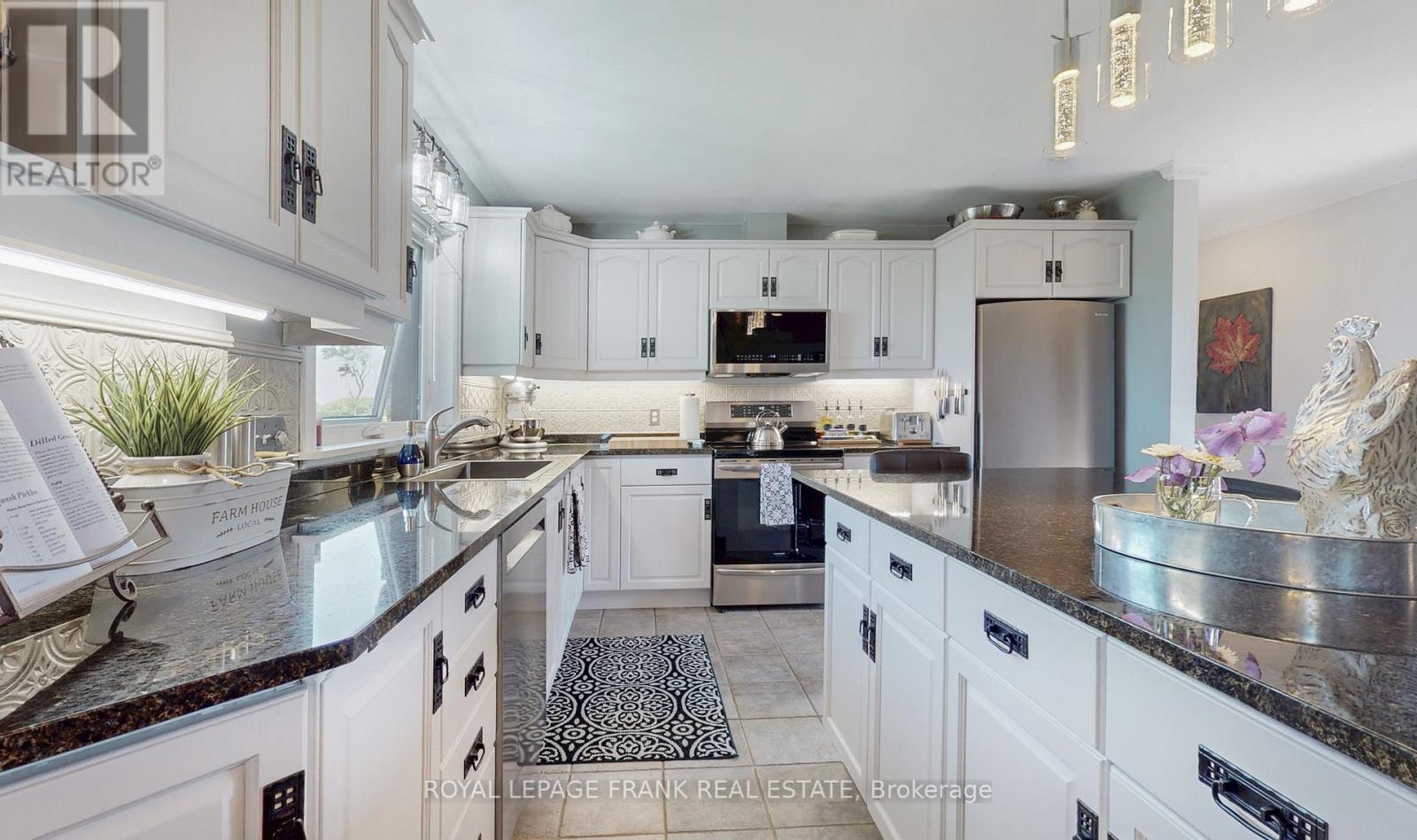 10 Cityview Heights, Kawartha Lakes (Omemee), Ontario  K0L 1K0 - Photo 23 - X12747652