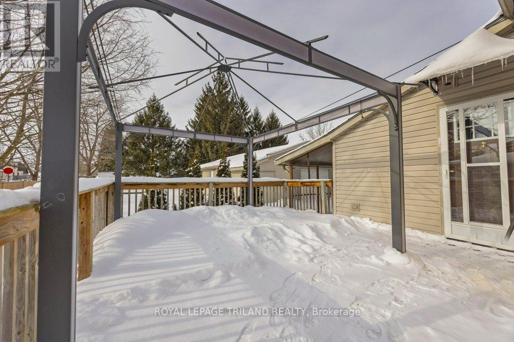 102 Alma Street, St. Thomas, Ontario  N5P 3B1 - Photo 25 - X12747600