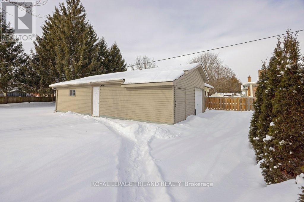 102 Alma Street, St. Thomas, Ontario  N5P 3B1 - Photo 31 - X12747600