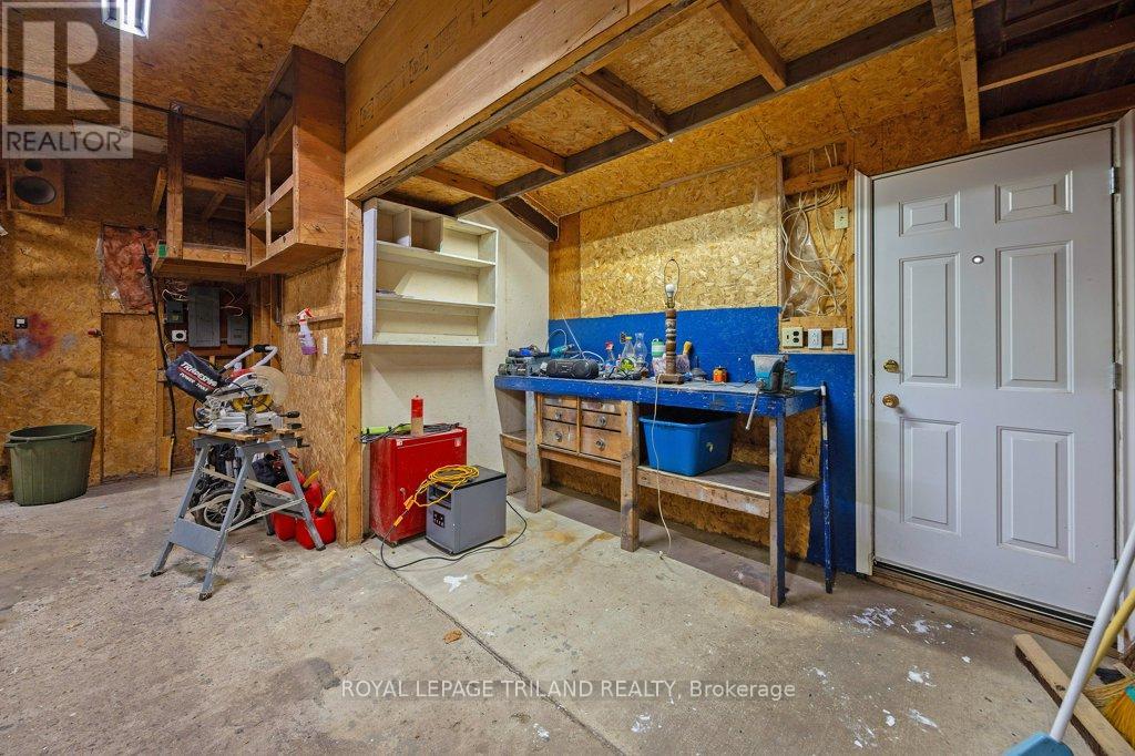 102 Alma Street, St. Thomas, Ontario  N5P 3B1 - Photo 35 - X12747600