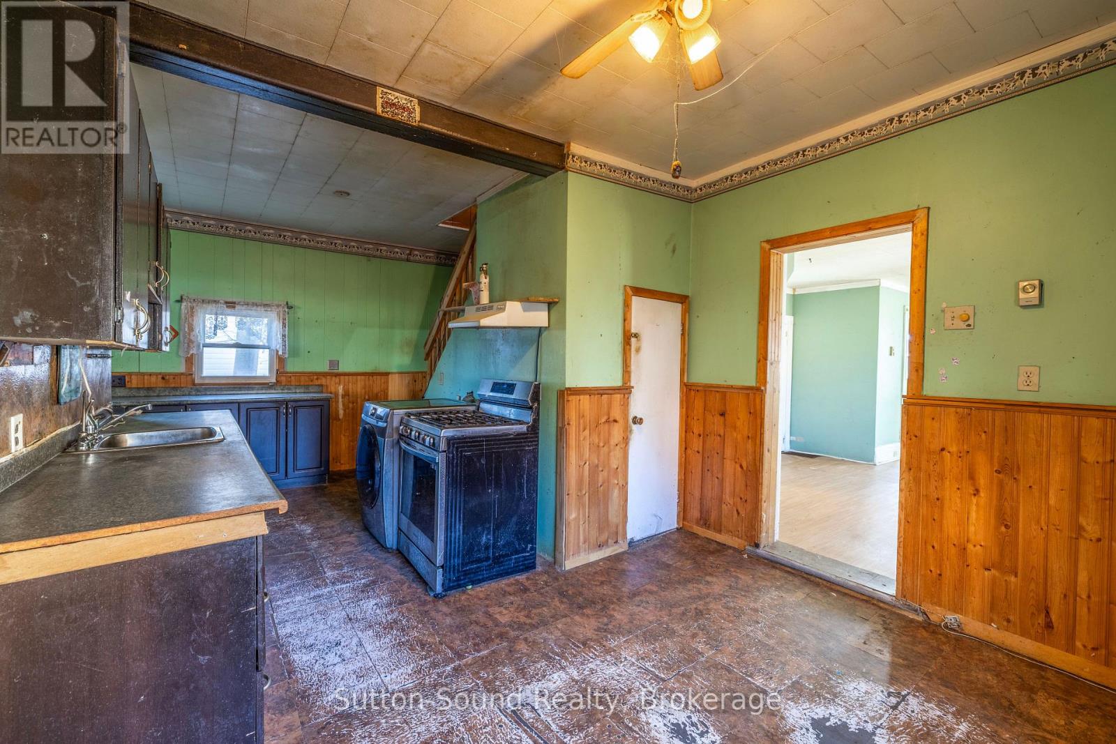 360 16th Street W, Owen Sound, Ontario  N4K 4A3 - Photo 10 - X12747644