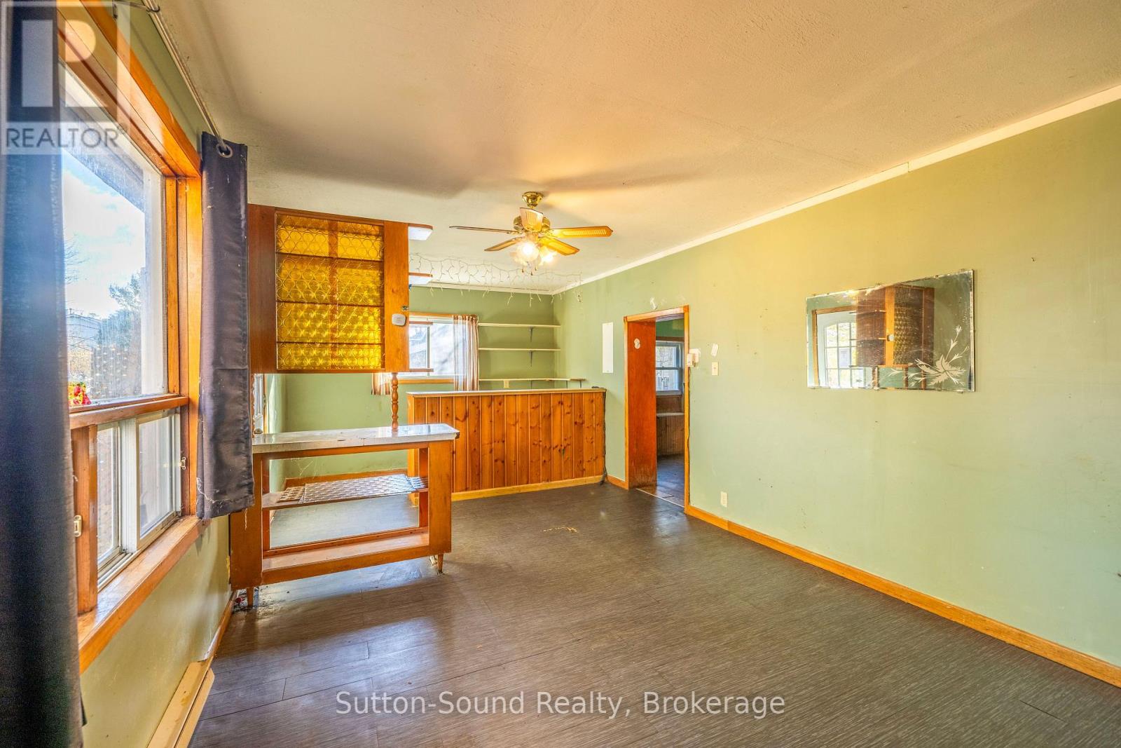 360 16th Street W, Owen Sound, Ontario  N4K 4A3 - Photo 7 - X12747644