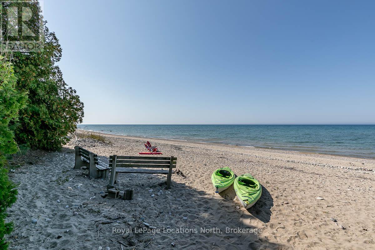 229 Bruce 23 Road, Kincardine, Ontario  N2Z 2X6 - Photo 4 - X12747648