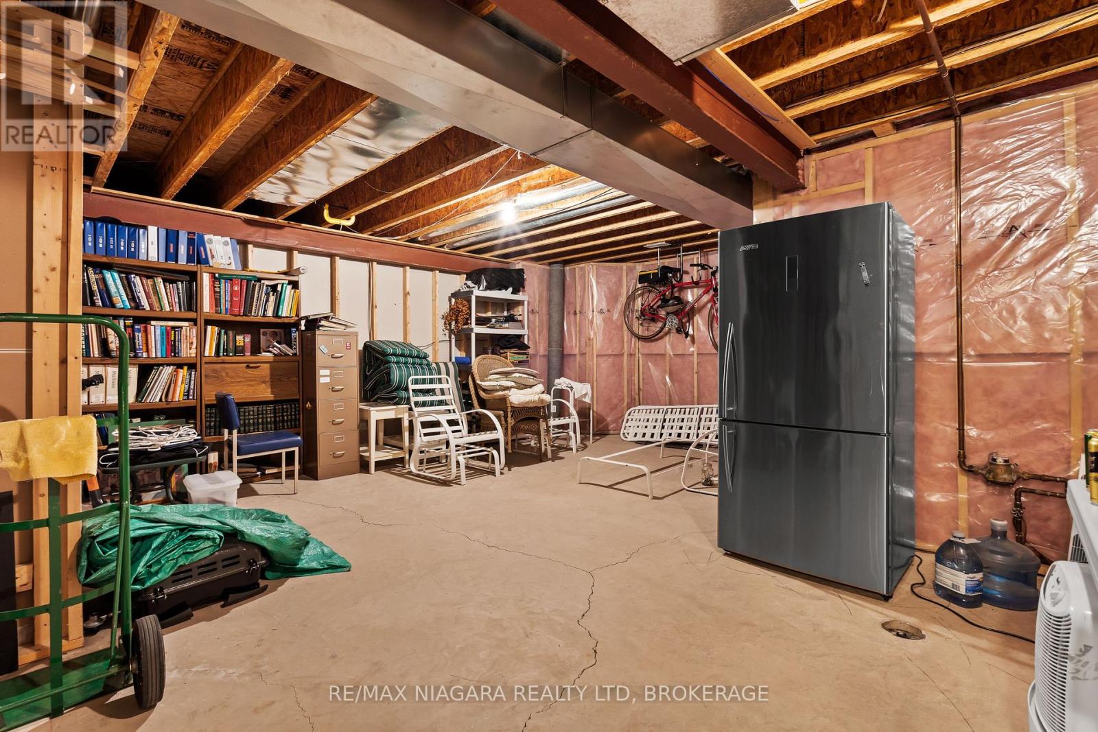 222 Four Mile Creek Road, Niagara-On-The-Lake, Ontario  L0S 1P0 - Photo 33 - X12716880