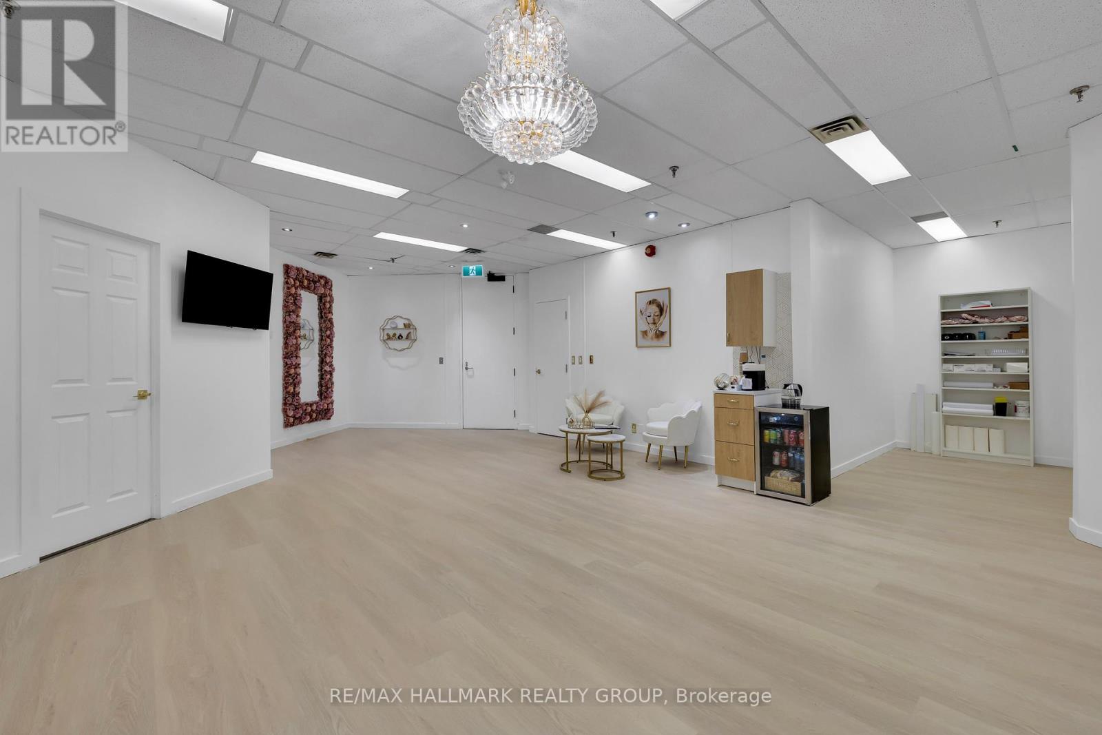 115  (Room 1) - 106 Colonnade Road, Ottawa, Ontario  K2E 7L6 - Photo 13 - X12747604