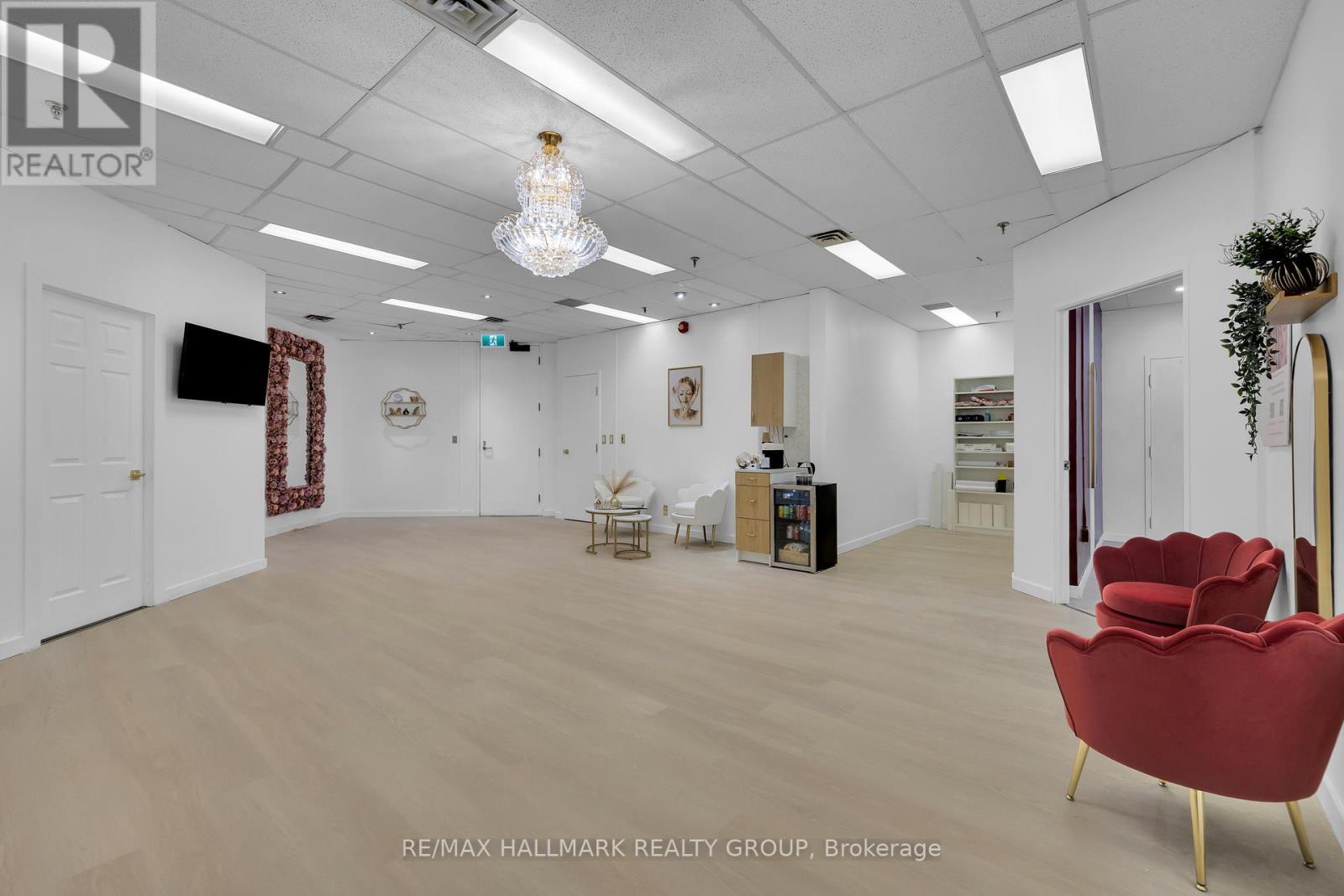 115  (Room 1) - 106 Colonnade Road, Ottawa, Ontario  K2E 7L6 - Photo 14 - X12747604