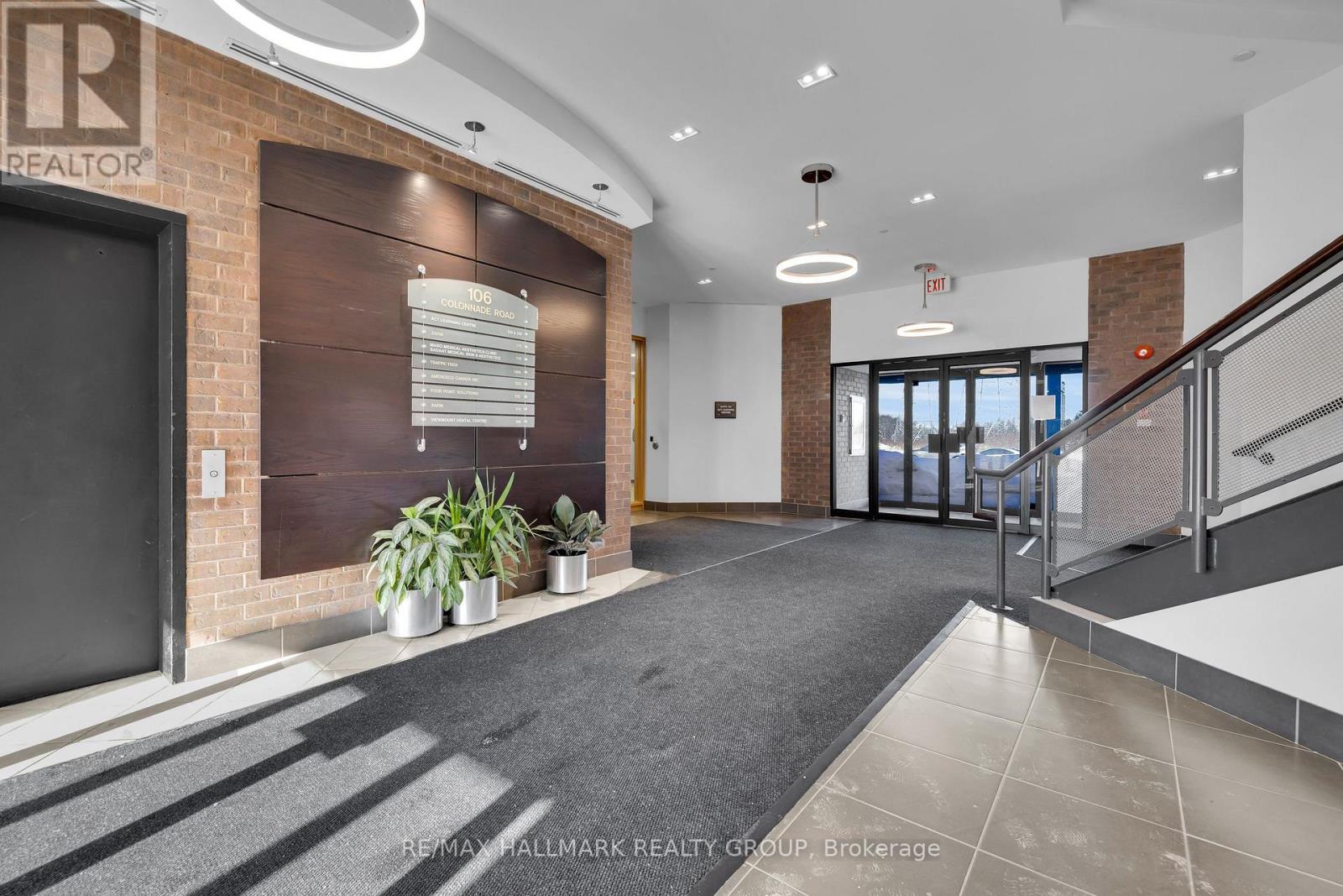 115  (Room 1) - 106 Colonnade Road, Ottawa, Ontario  K2E 7L6 - Photo 5 - X12747604