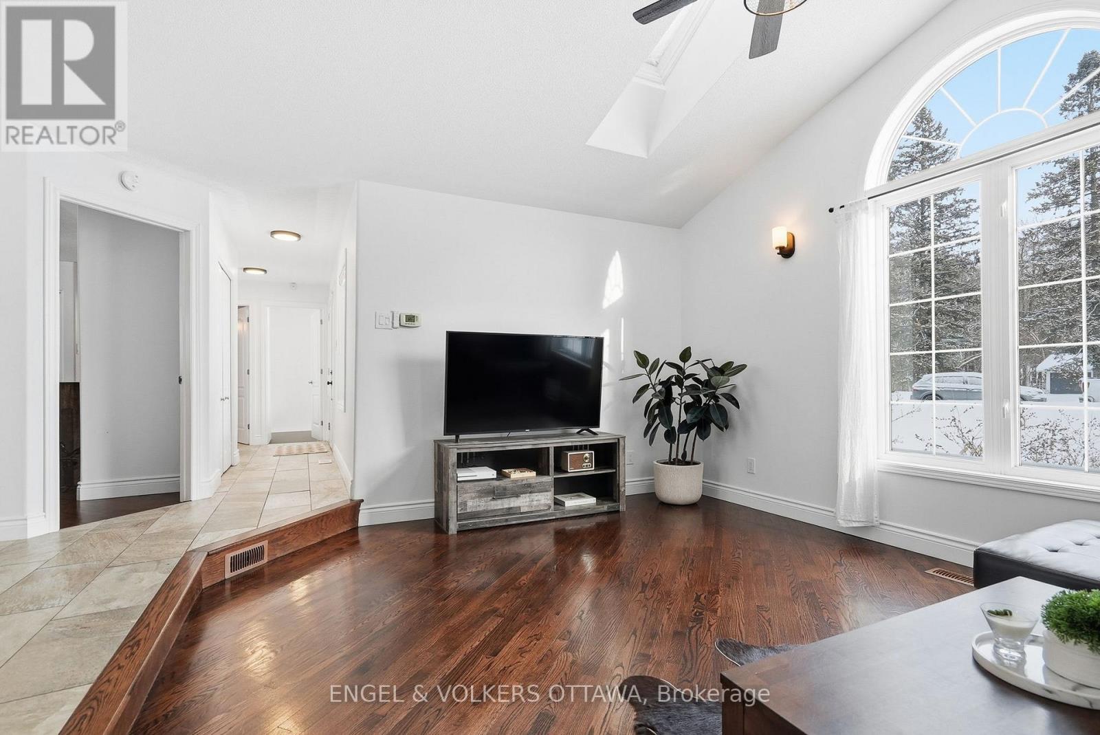 17 Jean-Paul Road, The Nation, Ontario  K0A 1M0 - Photo 15 - X12747632