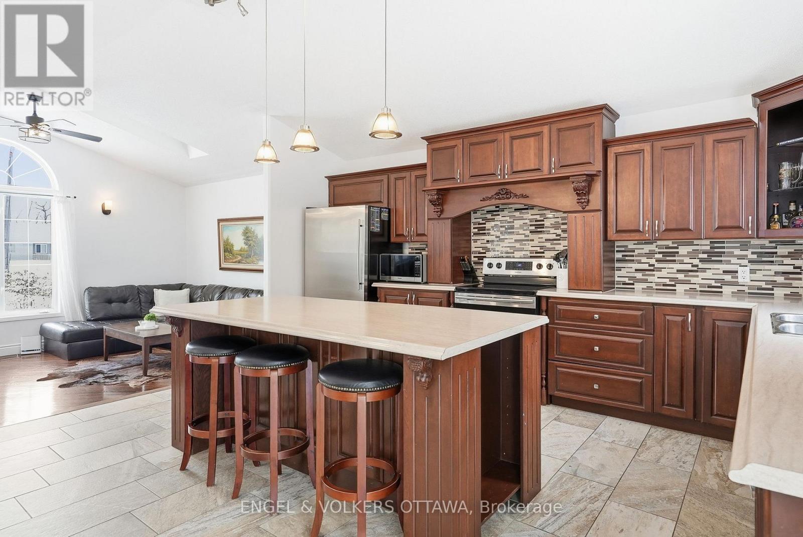 17 Jean-Paul Road, The Nation, Ontario  K0A 1M0 - Photo 8 - X12747632