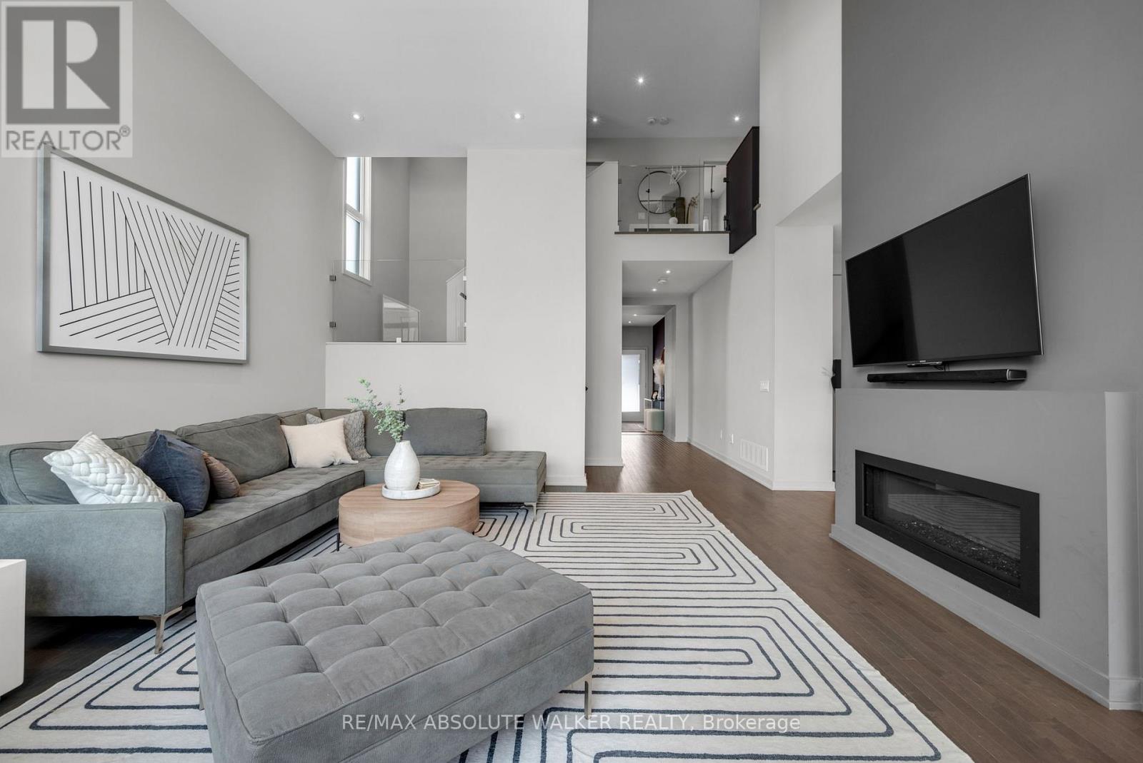 149 Stonemeadow Drive, Ottawa, Ontario  K2M 0G9 - Photo 9 - X12747678