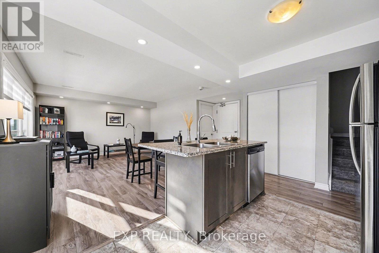 735 Chapman Mills Drive, Ottawa, Ontario  K2J 5X2 - Photo 10 - X12747732