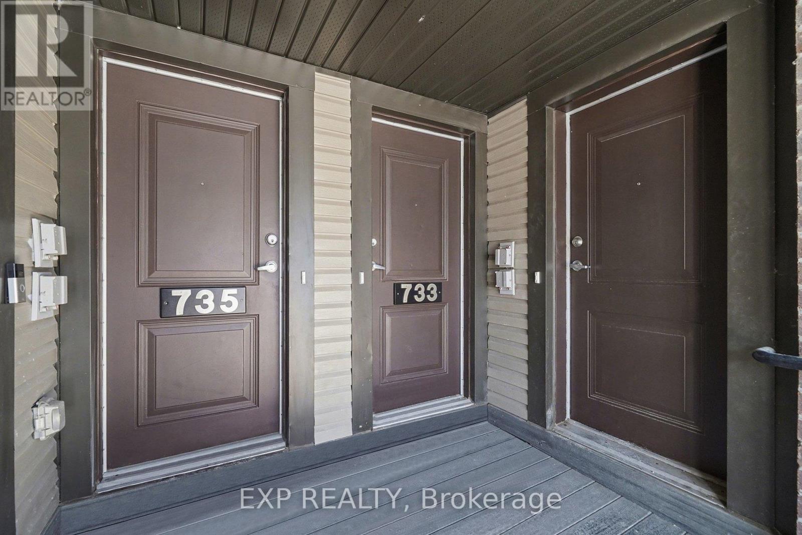 735 Chapman Mills Drive, Ottawa, Ontario  K2J 5X2 - Photo 2 - X12747732