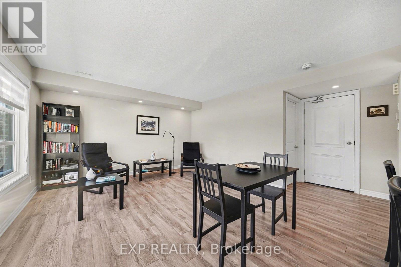 735 Chapman Mills Drive, Ottawa, Ontario  K2J 5X2 - Photo 3 - X12747732