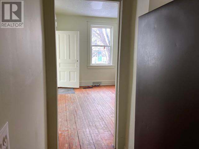 58 Ontario Street, Thunder Bay, Ontario  P7B 3G2 - Photo 10 - TB2600008