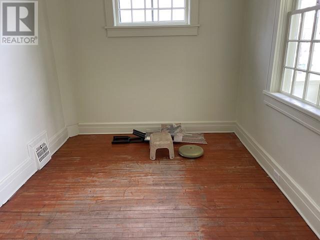 58 Ontario Street, Thunder Bay, Ontario  P7B 3G2 - Photo 7 - TB2600008