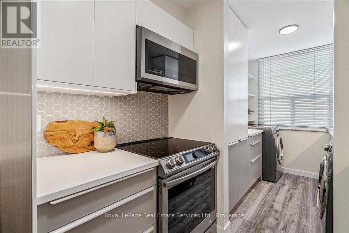 812 - 966 Inverhouse Drive, Mississauga (Clarkson), Ontario  L5J 4B6 - Photo 12 - W12747628